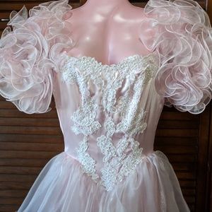 Quinceanera dress SZ 8 pink full lenth